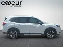 SUBARU Forester Station 2.0i e-Boxer Luxury, Mild-Hybrid Petrol/Electric, Second hand / Used, Automatic - 7