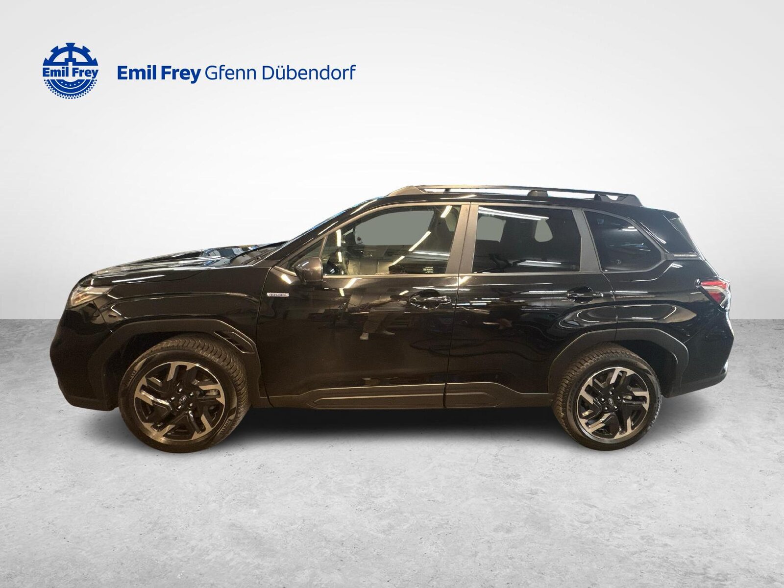SUBARU Forester Station 2.0i e-Boxer Swiss Plus, Mild-Hybrid Benzin/Elektro, Occasion / Gebraucht, Automatik - 2