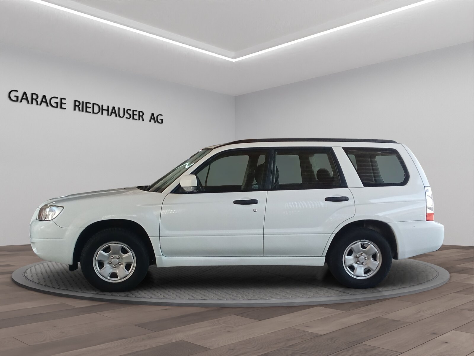 SUBARU Forester Station 4x4 2.0 X Swiss, Benzin, Occasion / Gebraucht, Automatik - 3