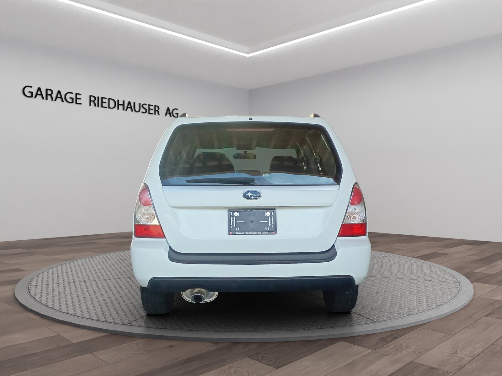 SUBARU Forester Station 4x4 2.0 X Swiss, Benzin, Occasion / Gebraucht, Automatik - 5