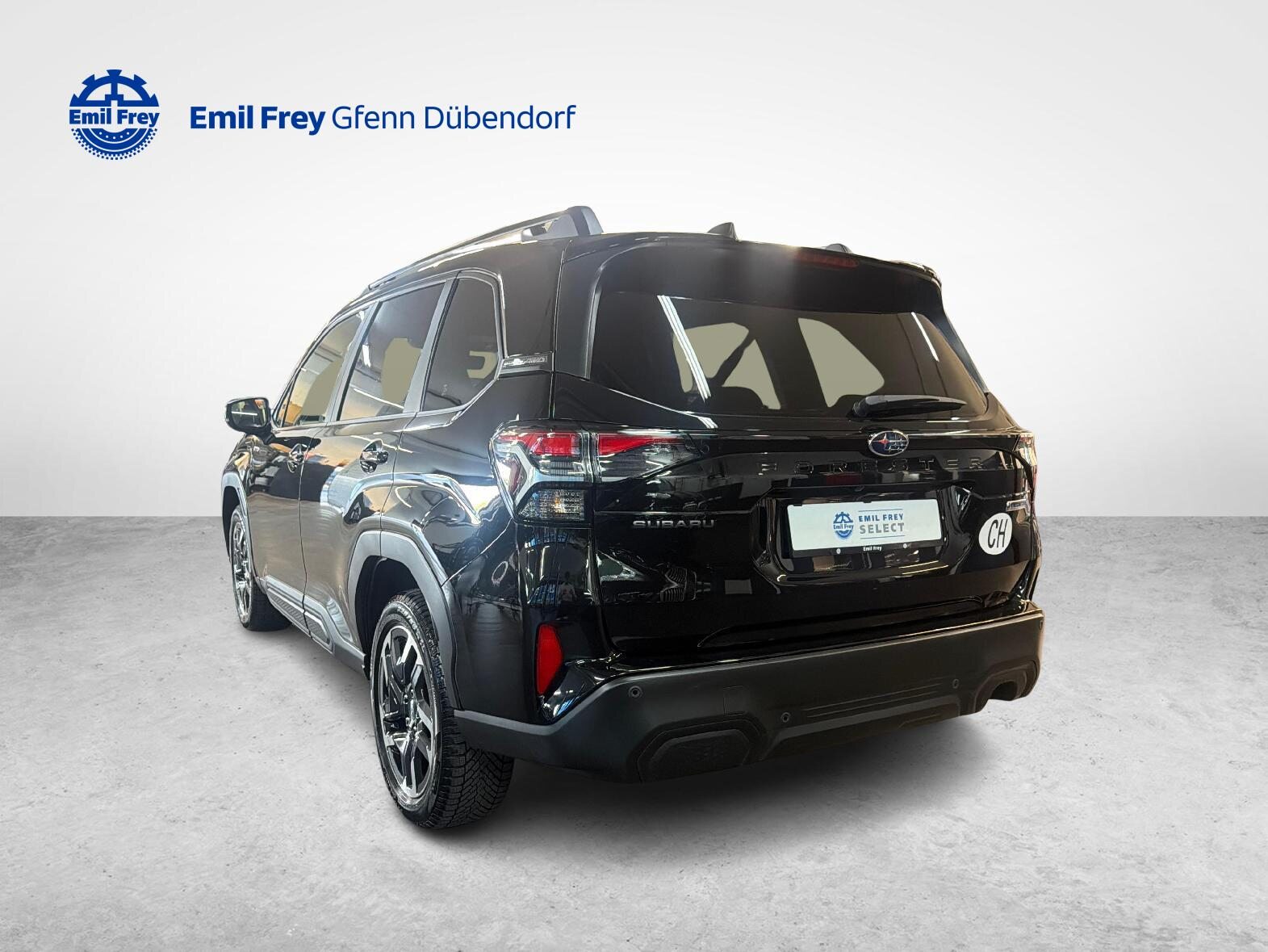 SUBARU Forester Station 2.0i e-Boxer Swiss Plus, Mild-Hybrid Petrol/Electric, Second hand / Used, Automatic - 5