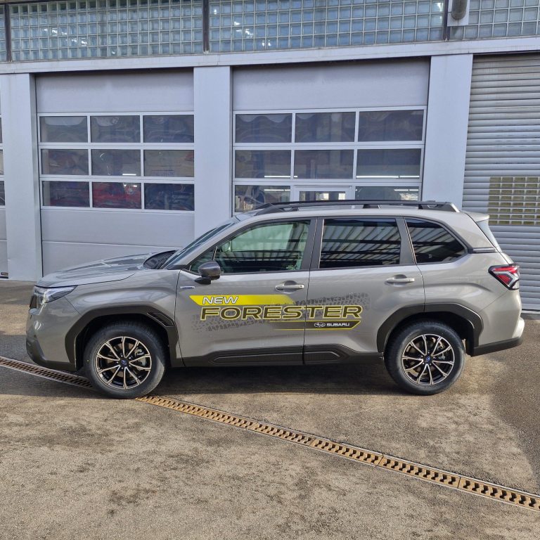SUBARU FORESTER 2.0i e-Boxer Swiss Plus, Mild-Hybrid Petrol/Electric, Second hand / Used, Automatic - 2