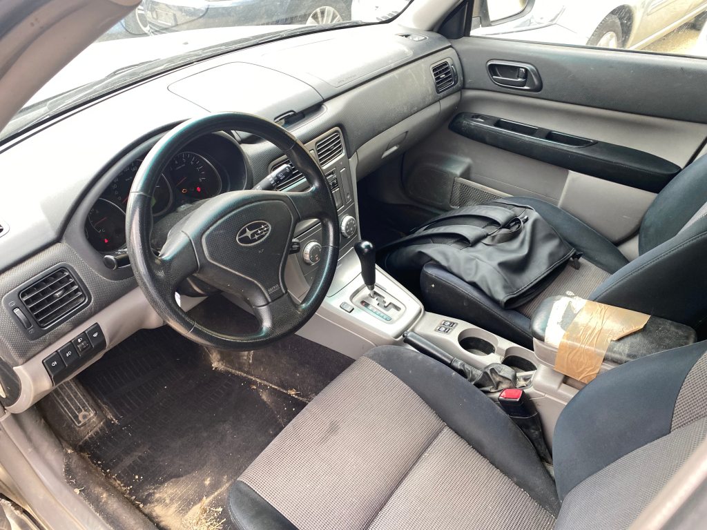 SUBARU FORESTER 2.0 X Swiss, Essence, Occasion / Utilisé, Automatique - 6