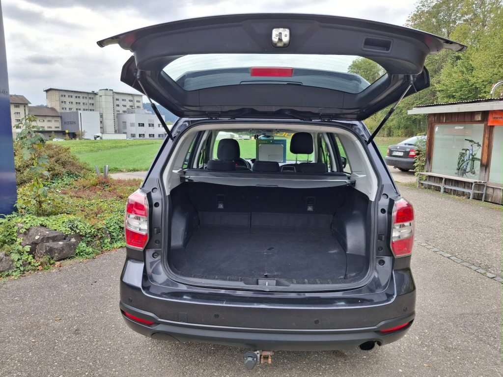 SUBARU 2.0 Swiss, Petrol, Second hand / Used, Automatic - 5