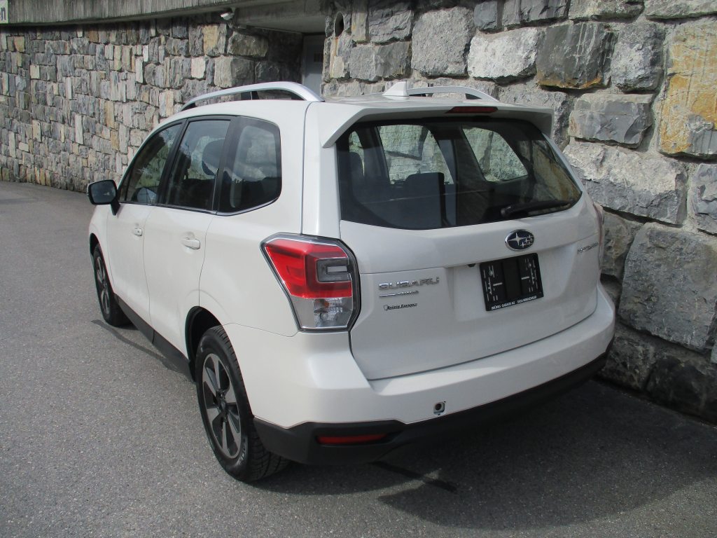 SUBARU FORESTER 2.0 Swiss, Benzina, Occasioni / Usate, Manuale - 3