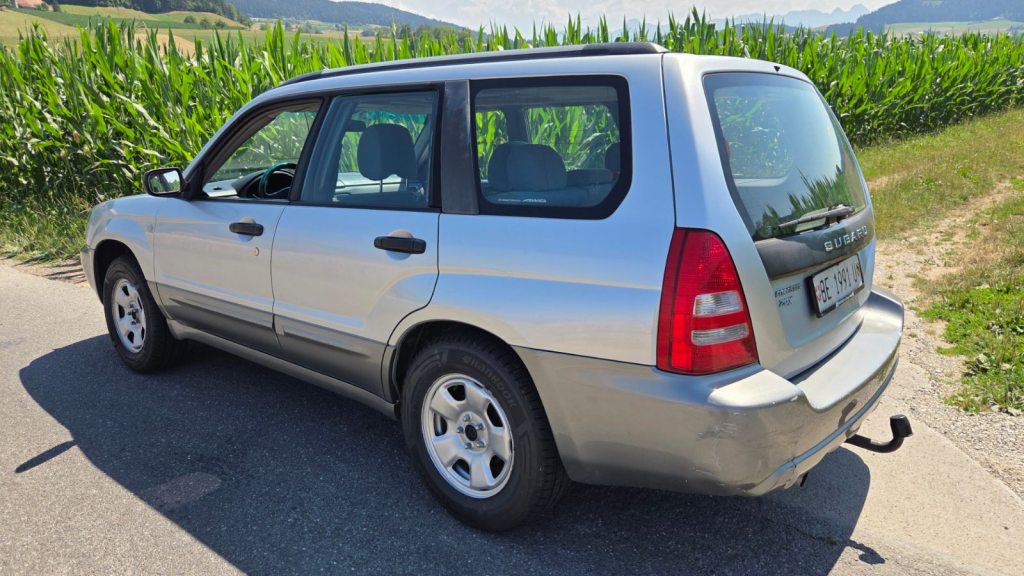 SUBARU FORESTER 2.0, Petrol, Second hand / Used, Manual - 4