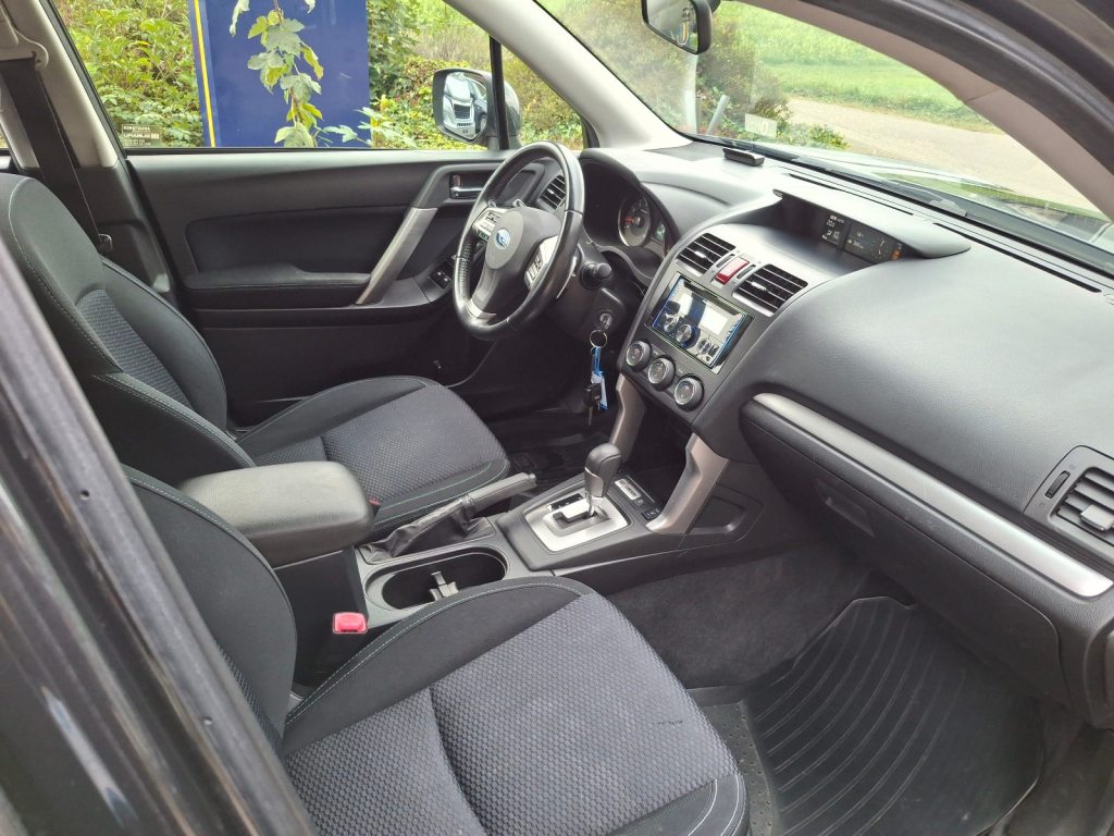 SUBARU 2.0 Swiss, Petrol, Second hand / Used, Automatic - 7