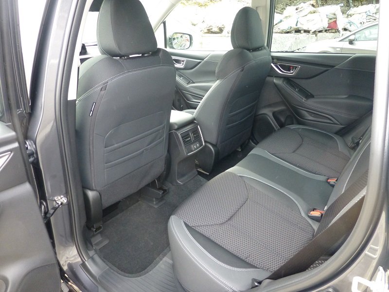 SUBARU Forester Station 2.0i e-Boxer Swiss Plus, Voll-Hybrid Benzin/Elektro, Vorführwagen, Automatik - 4