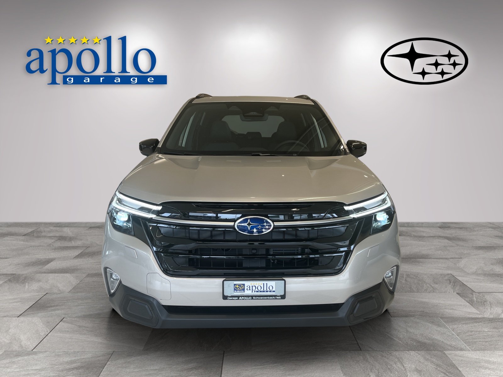 SUBARU Forester 2.0i e-Boxer Luxury, Mild-Hybrid Benzin/Elektro, Vorführwagen, Automatik - 2