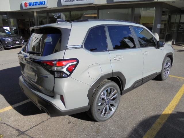 SUBARU Forester Station 2.0i e-Boxer Luxury, Mild-Hybrid Benzin/Elektro, Vorführwagen, Automatik - 5