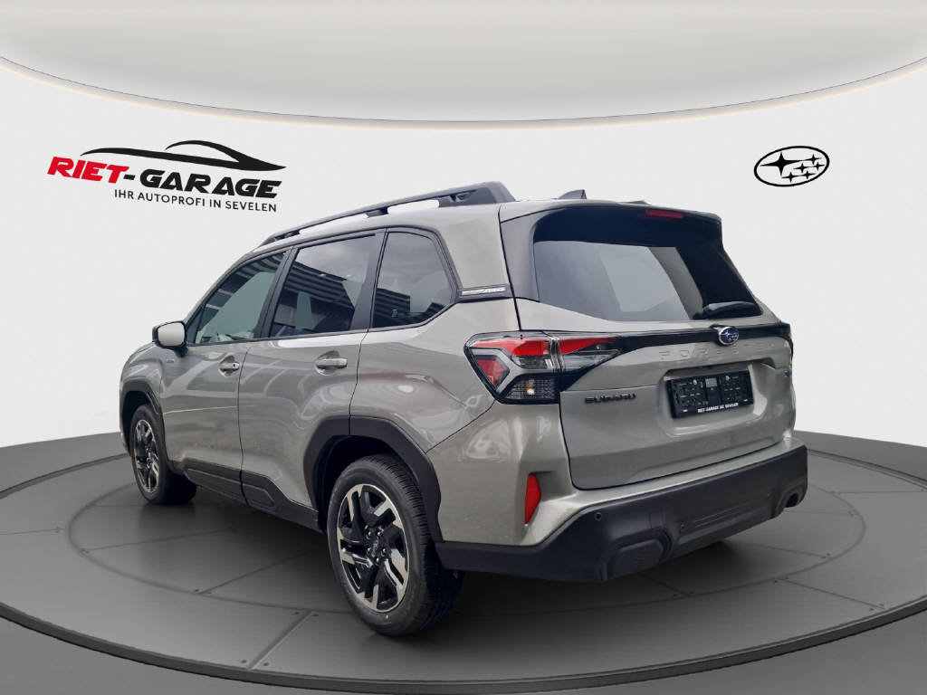 SUBARU Forester Station 2.0i e-Boxer Swiss Plus, Mild-Hybrid Benzin/Elektro, Vorführwagen, Automatik - 3
