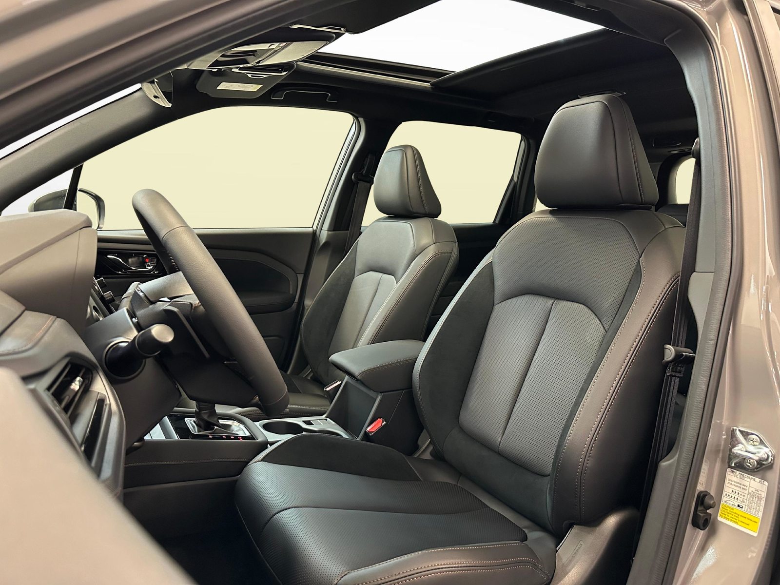 SUBARU Forester Station 2.0i e-Boxer Luxury, Hybride Intégral Essence/Électricité, Voiture de démonstration, Automatique - 5