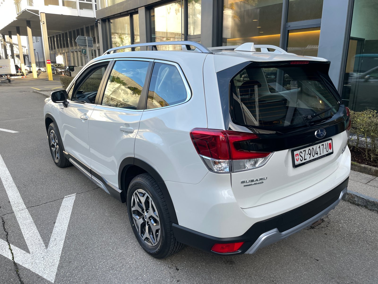 SUBARU Forester 2.0i e-Boxer Advantage Lineartronic, Voll-Hybrid Benzin/Elektro, Neuwagen, Automat - 6
