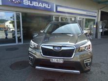 SUBARU Forester Station 2.0i e-Boxer Luxury, Full-Hybrid Petrol/Electric, Second hand / Used, Automatic - 2