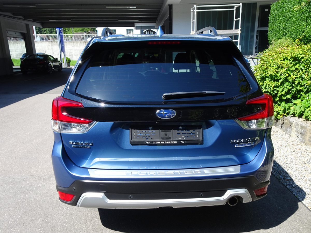 SUBARU Forester Station 2.0i e-Boxer Swiss Plus, Voll-Hybrid Benzin/Elektro, Occasion / Gebraucht, Automat - 6