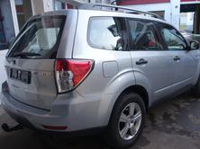 SUBARU Forester 2.0X Swiss, Petrol, Second hand / Used, Automatic - 3