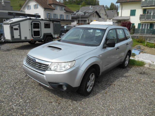 SUBARU Forester Station 2.0 D X Swiss, Diesel, Second hand / Used, Manual