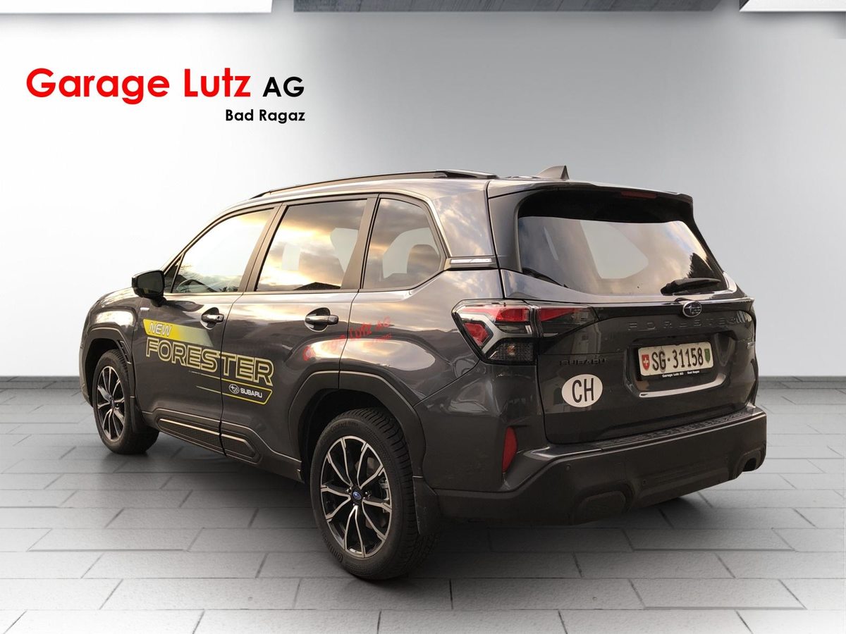 SUBARU Forester Station 2.0i e-Boxer Luxury, Hybride Léger Essence/Électricité, Occasion / Utilisé, Automatique - 4