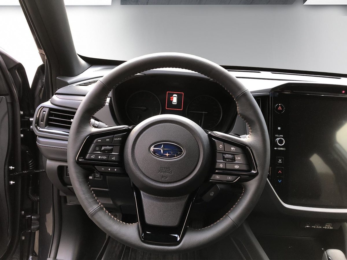 SUBARU Forester Station 2.0i e-Boxer Luxury, Hybride Léger Essence/Électricité, Occasion / Utilisé, Automatique - 7