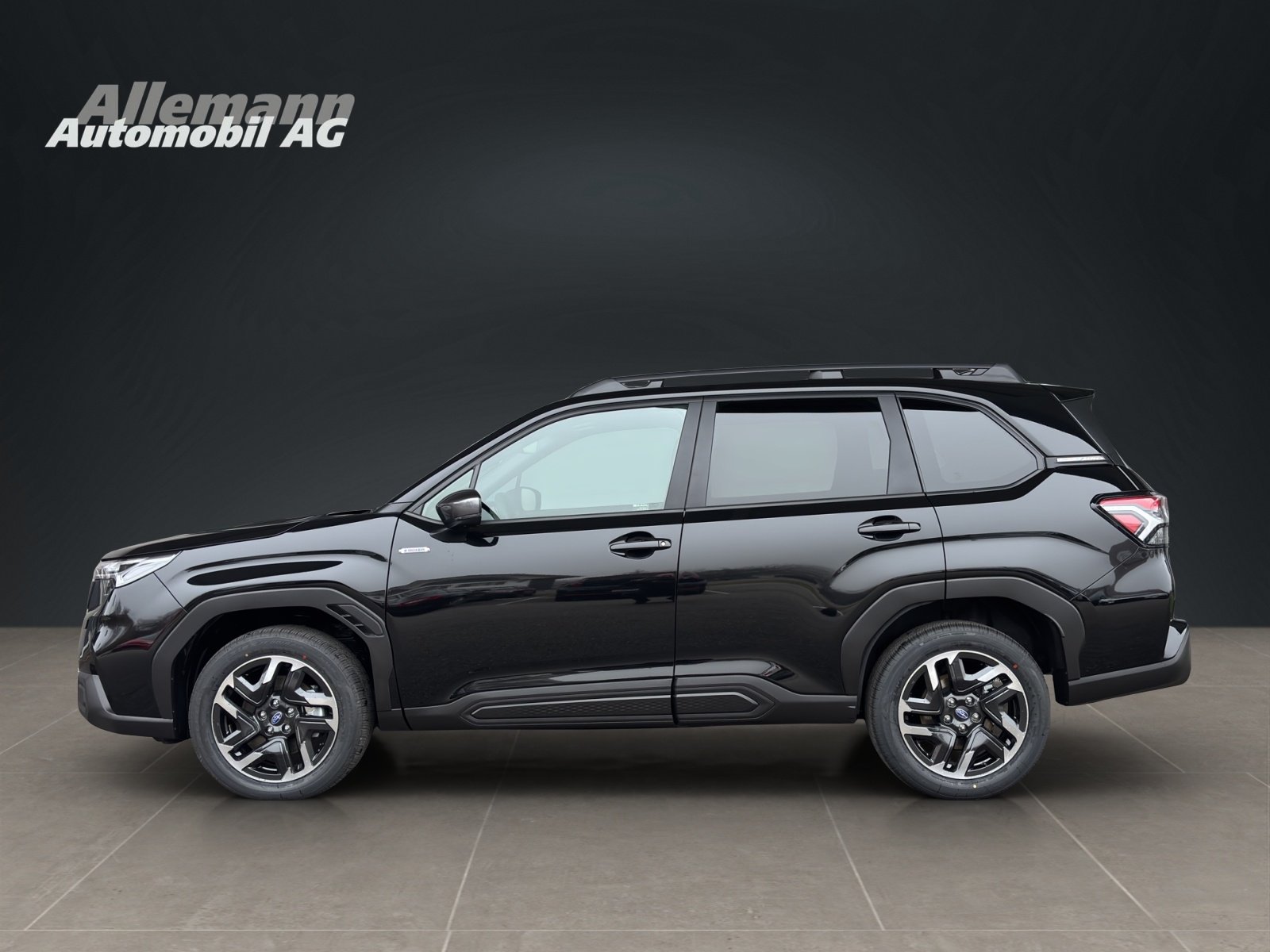 SUBARU Forester Station 2.0i e-Boxer Swiss Plus, Mild-Hybrid Benzin/Elektro, Vorführwagen, Automat - 3