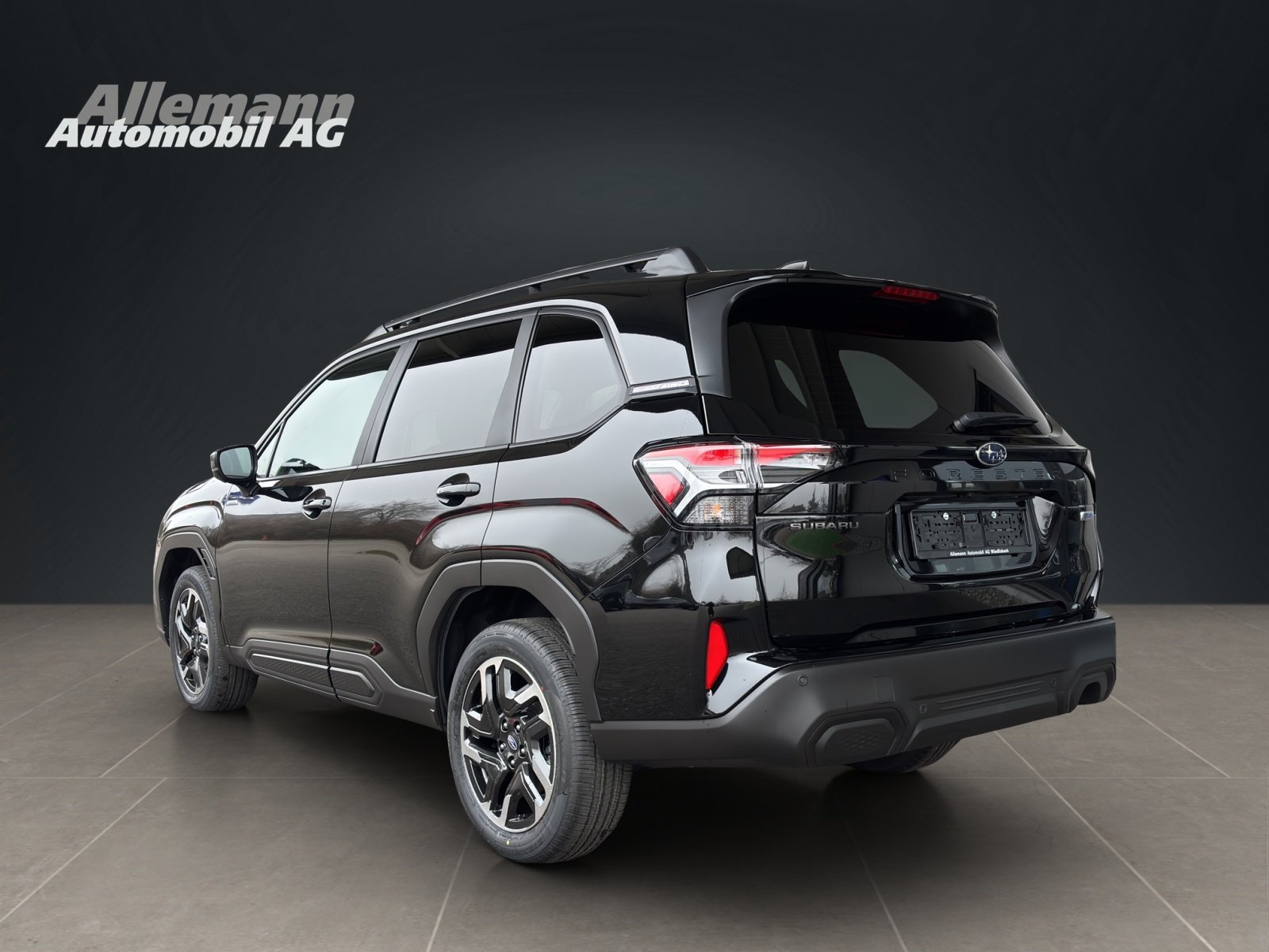 SUBARU Forester Station 2.0i e-Boxer Swiss Plus, Mild-Hybrid Benzin/Elektro, Vorführwagen, Automat - 4