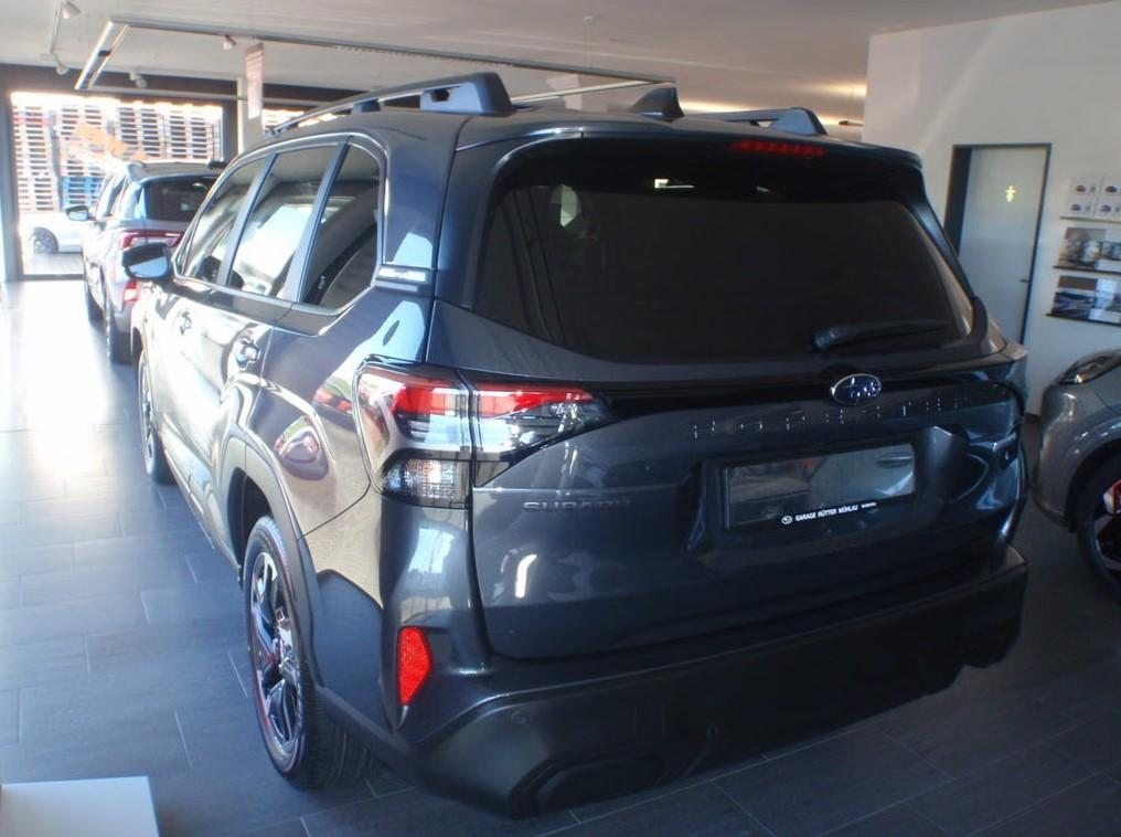 SUBARU Forester Station 2.0i e-Boxer Swiss Plus, Hybride Leggero Benzina/Elettrica, Auto dimostrativa, Automatico - 2