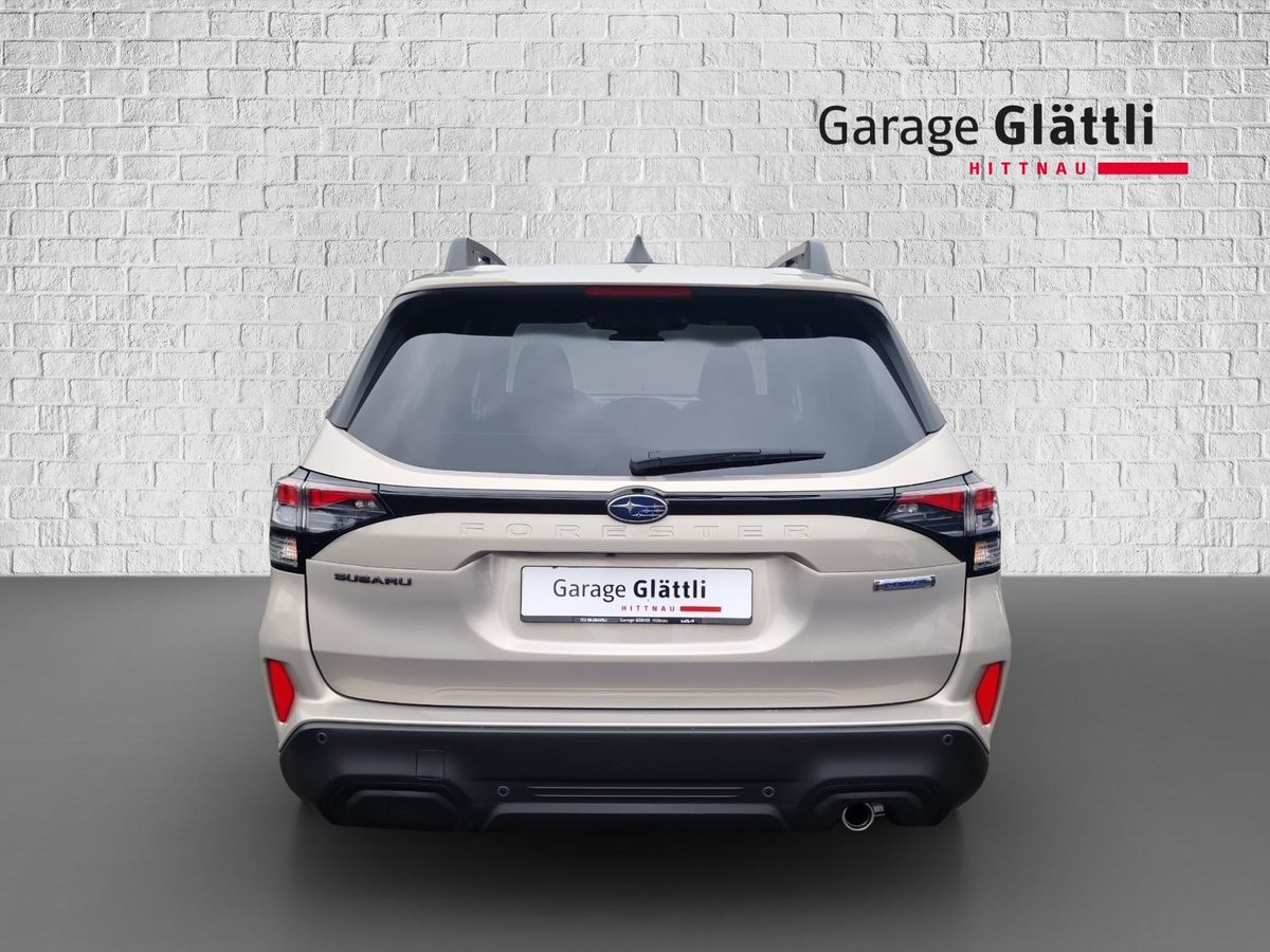 SUBARU Forester Station 2.0i e-Boxer Swiss Plus, Mild-Hybrid Petrol/Electric, Ex-demonstrator, Automatic - 4