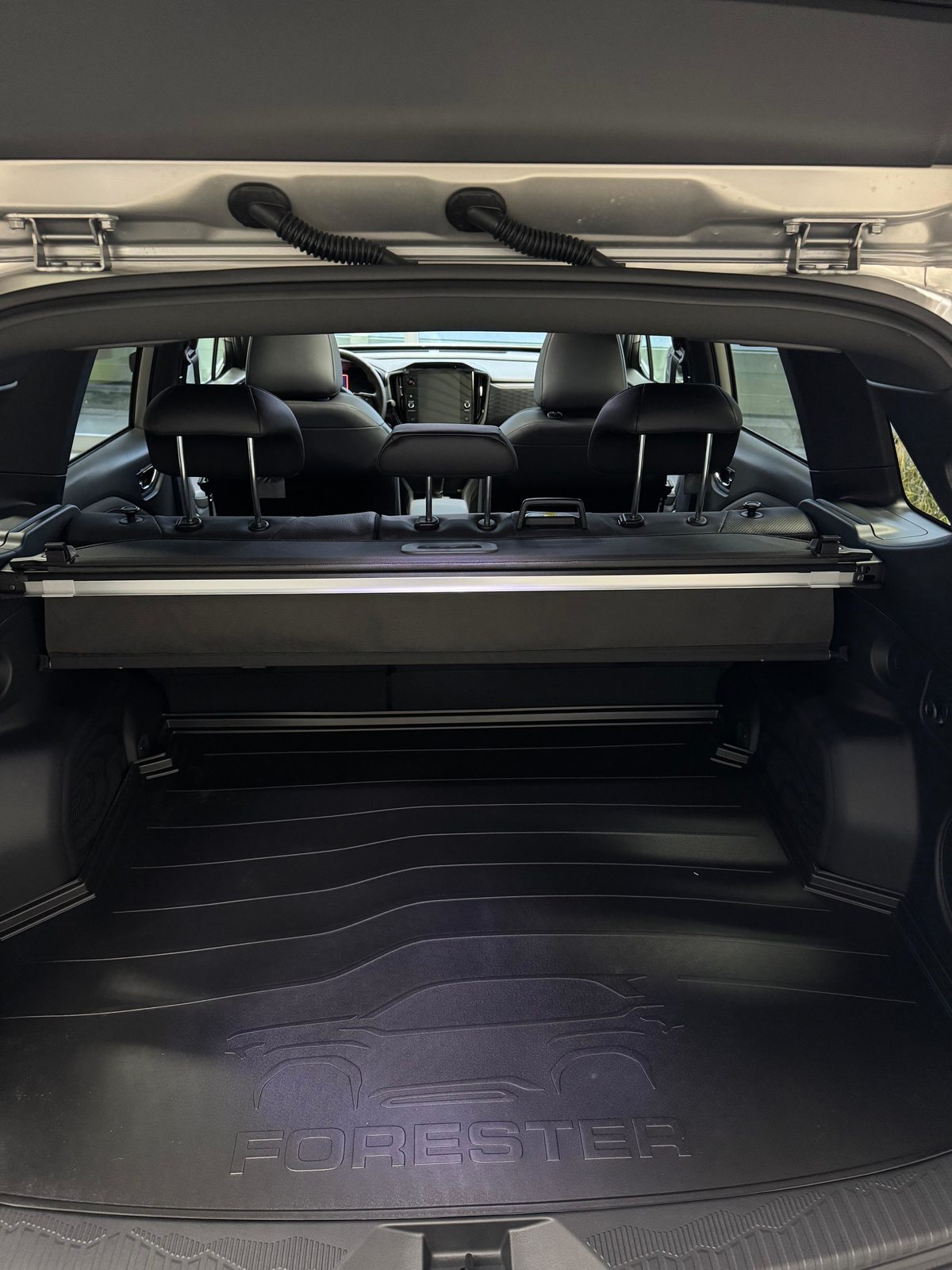 SUBARU Forester Station 2.0i e-Boxer Luxury, Hybride Leggero Benzina/Elettrica, Auto dimostrativa, Automatico - 6