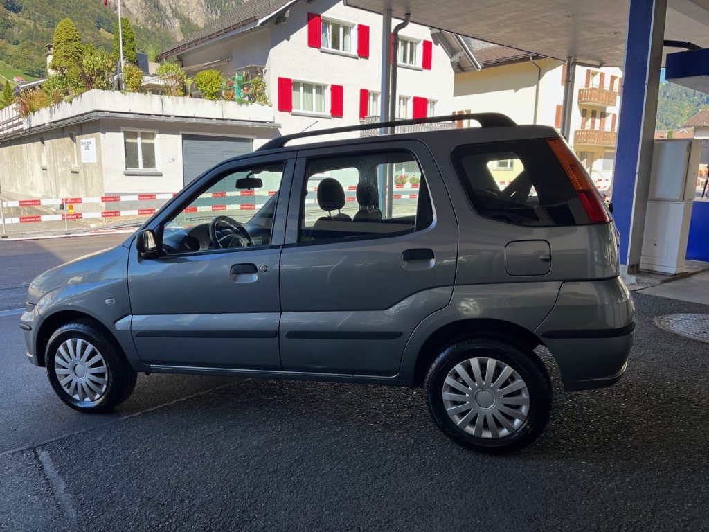 SUBARU 1.5, Petrol, Second hand / Used, Manual - 4