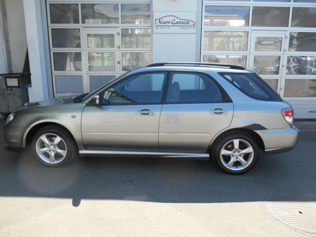 SUBARU IMPREZA 2.0 R Swiss, Benzin, Occasion / Gebraucht, Automatik - 2