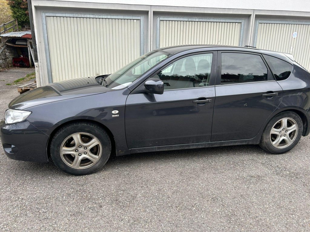 SUBARU IMPREZA 2.0 R Swiss, Benzin, Occasion / Gebraucht, Automatik - 4