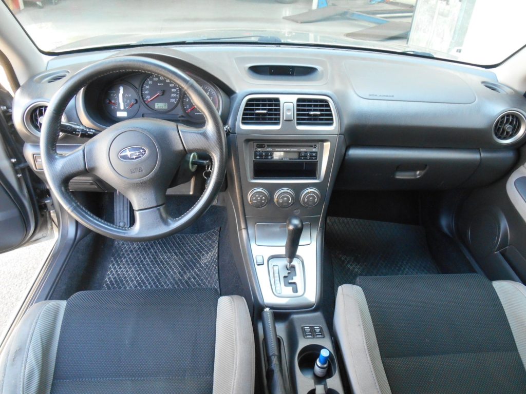 SUBARU IMPREZA 2.0 R Swiss, Benzin, Occasion / Gebraucht, Automatik - 7