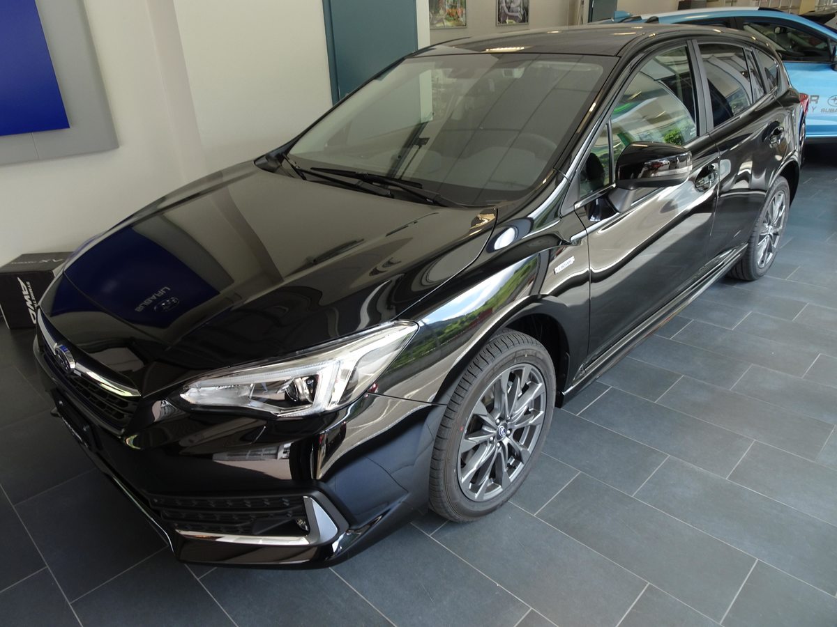 SUBARU Impreza 2.0i e-Boxer Swiss Plus