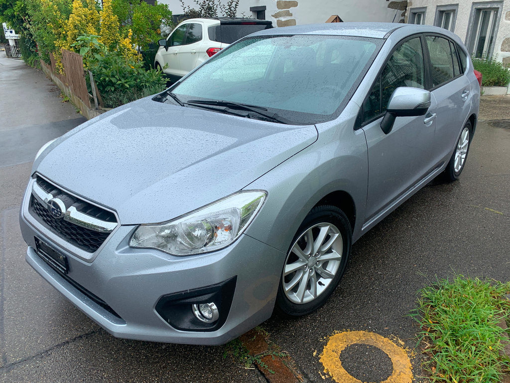 SUBARU Impreza Wagon 1.6i Swiss Two, Petrol, Second hand / Used, Manual - 2