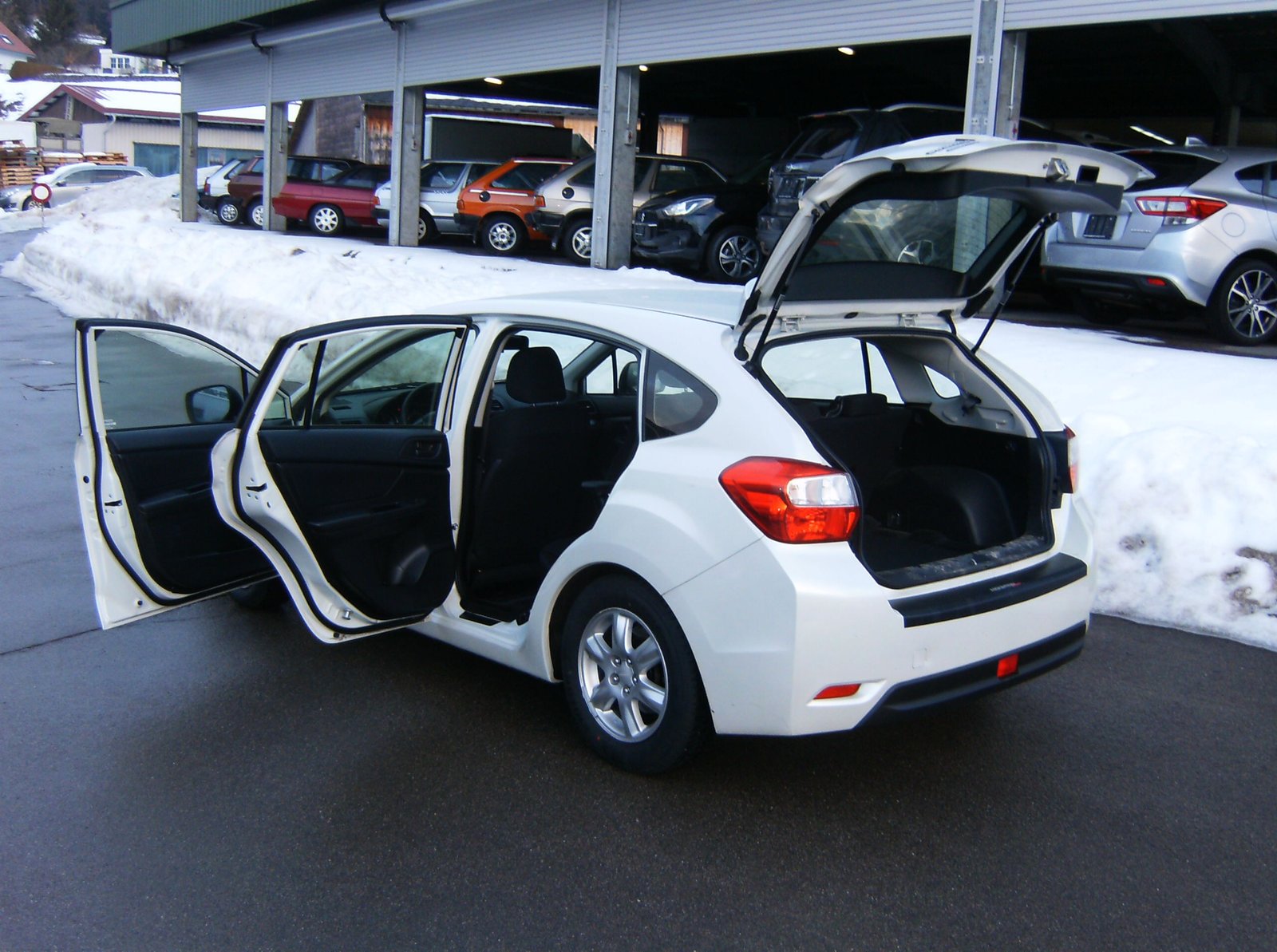 SUBARU Impreza 1.6 Swiss two CVT, Benzin, Occasion / Gebraucht, Automatik - 5