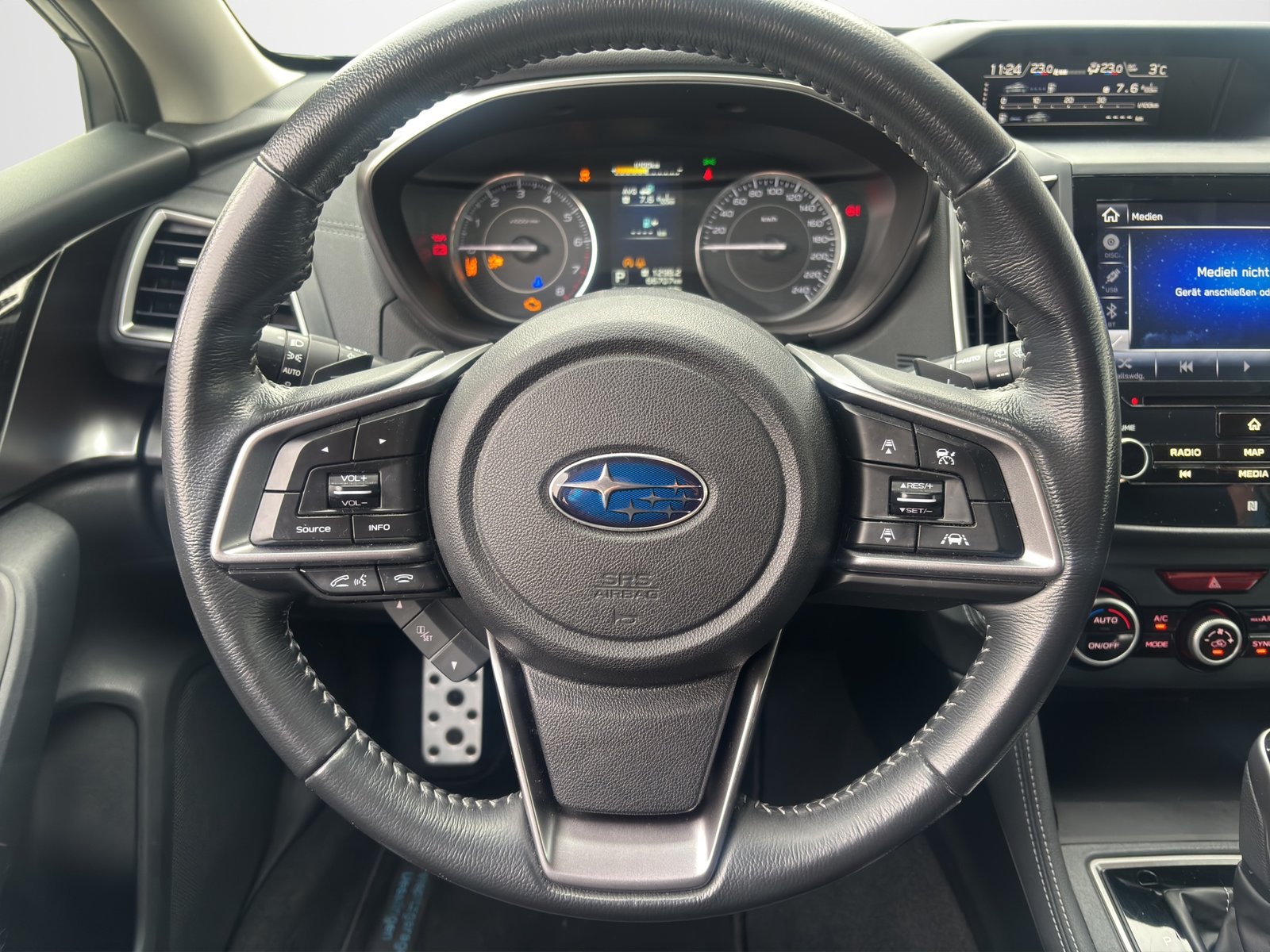 SUBARU Impreza 2.0i Swiss Plus, Essence, Occasion / Utilisé, Automatique - 7