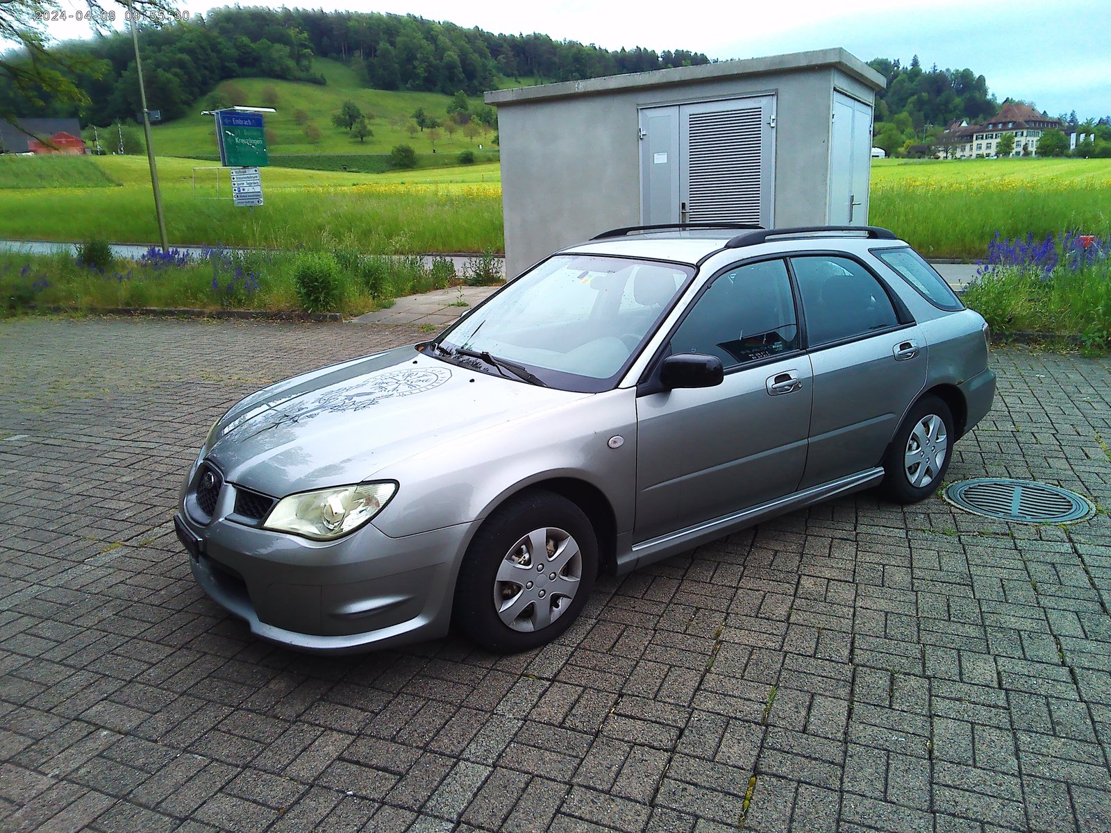 SUBARU Impreza 1.5R Swiss, Petrol, Second hand / Used, Manual - 2