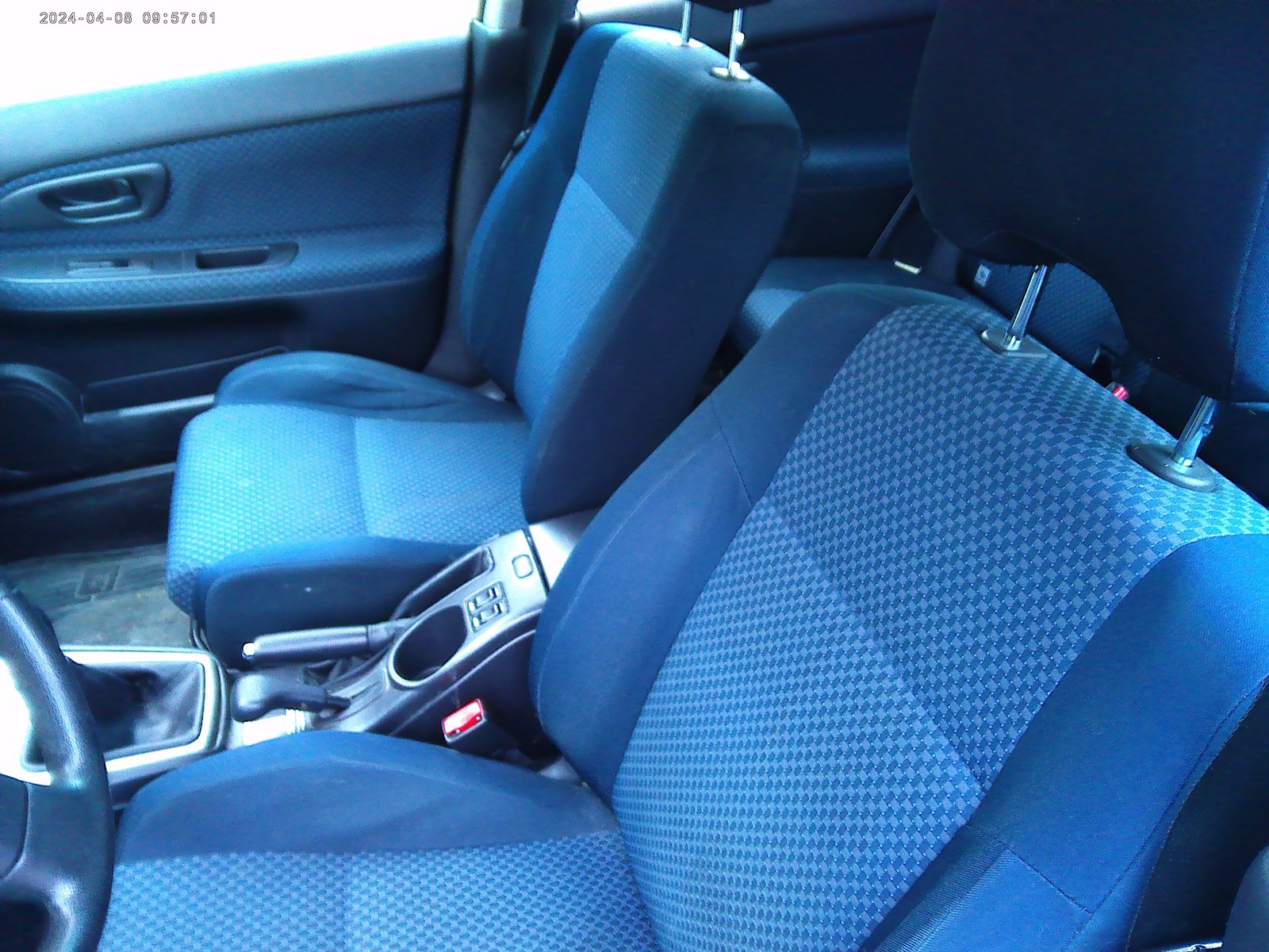 SUBARU Impreza 1.5R Swiss, Petrol, Second hand / Used, Manual - 7