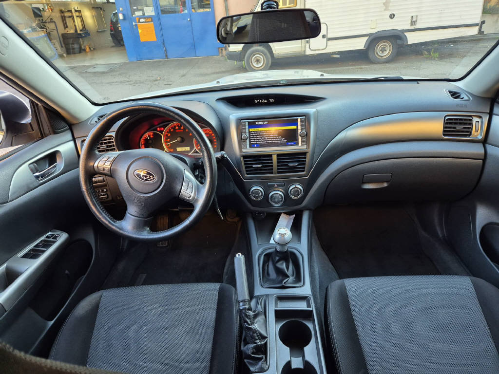 SUBARU Impreza Wagon 2.5T, Benzin, Occasion / Gebraucht, Handschaltung - 7