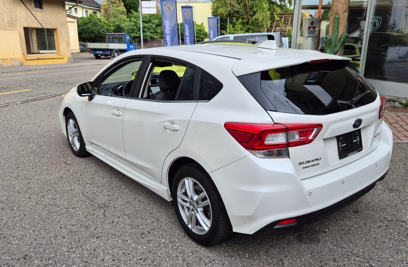 SUBARU Impreza 2.0 Luxury AWD, Benzin, Occasion / Gebraucht, Automatik - 2
