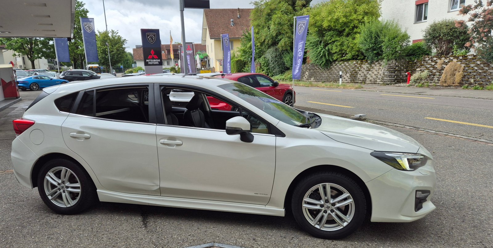 SUBARU Impreza 2.0 Luxury AWD, Benzin, Occasion / Gebraucht, Automatik - 4