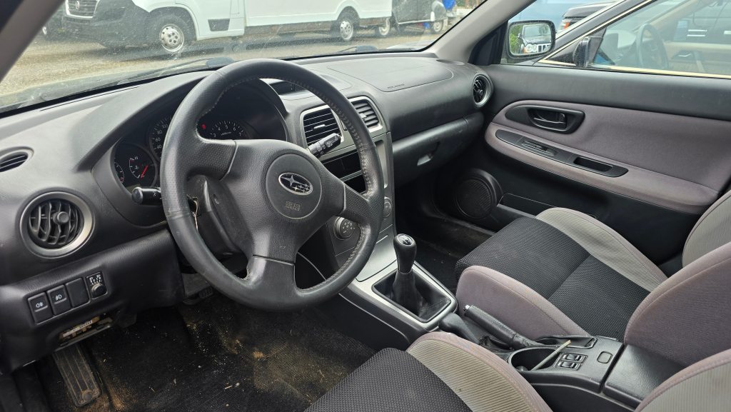 SUBARU IMPREZA 2.0 R Swiss, Benzina, Occasioni / Usate, Manuale - 3
