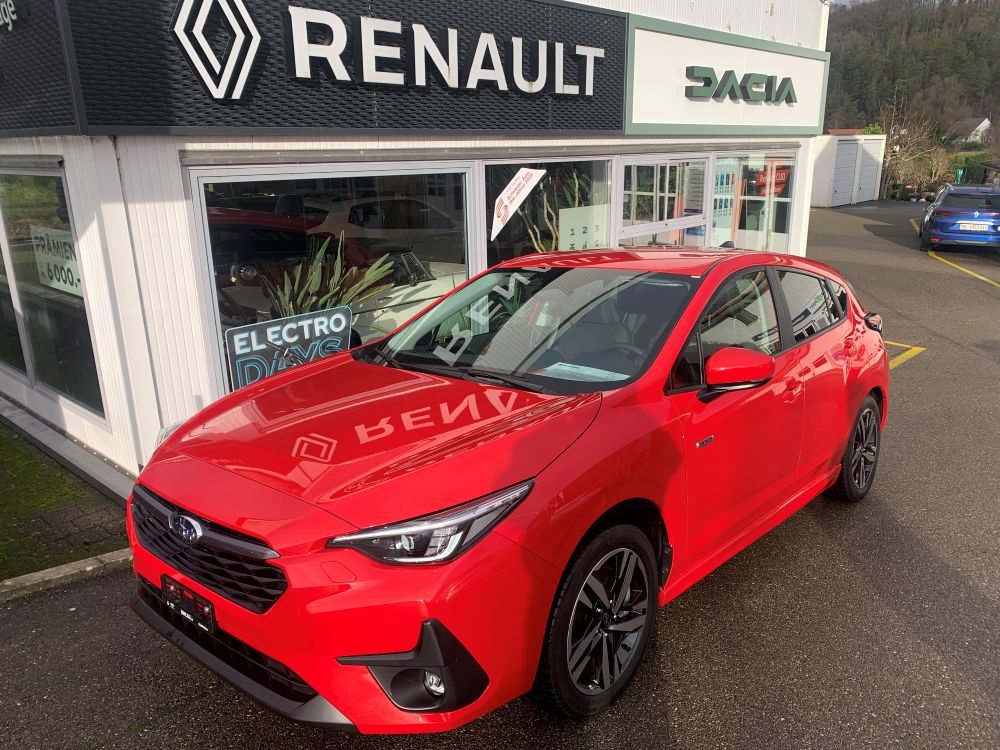 SUBARU Impreza 2.0i e-Boxer Swiss Plus