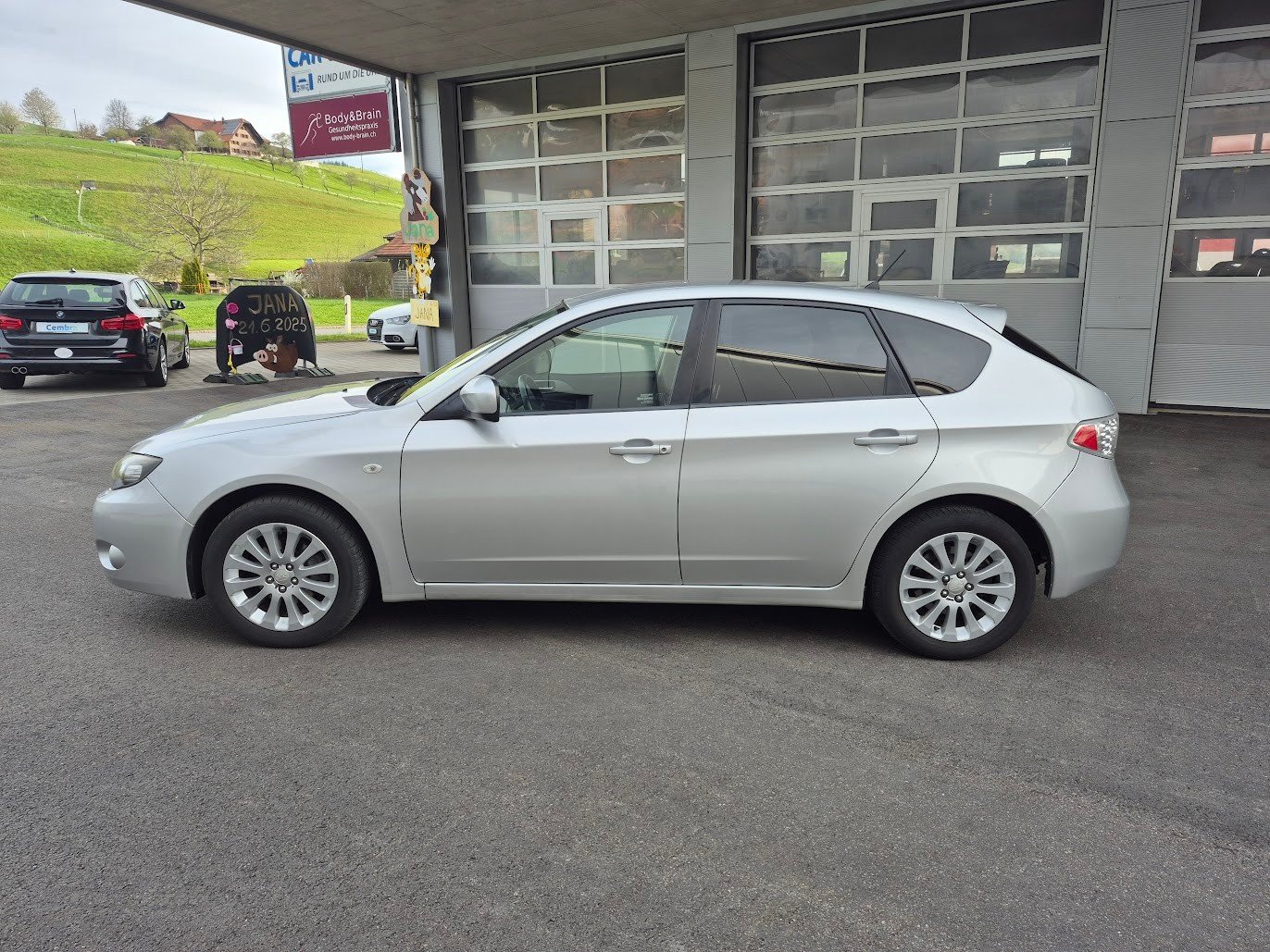 SUBARU Impreza 2.0R Swiss, Petrol, Second hand / Used, Manual - 2