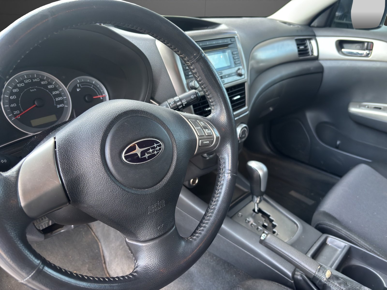 SUBARU Impreza 2.0R Comfort Automatic, Benzin, Occasion / Gebraucht, Automatik - 5
