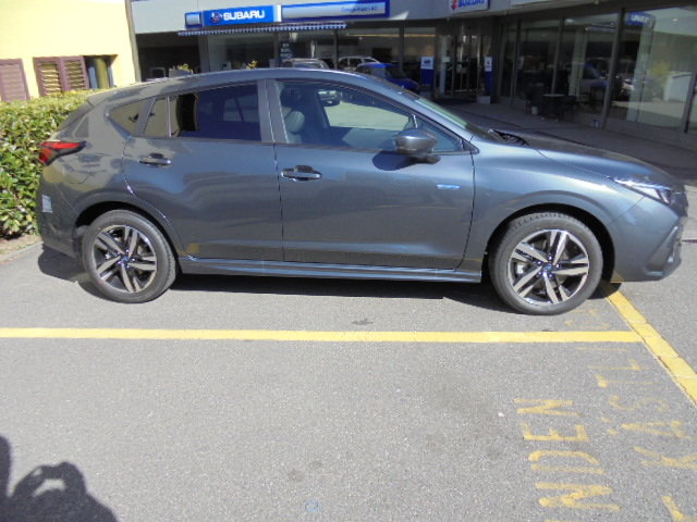 SUBARU Impreza 2.0i e-Boxer Luxury, Benzin, Neuwagen, Automatik - 4