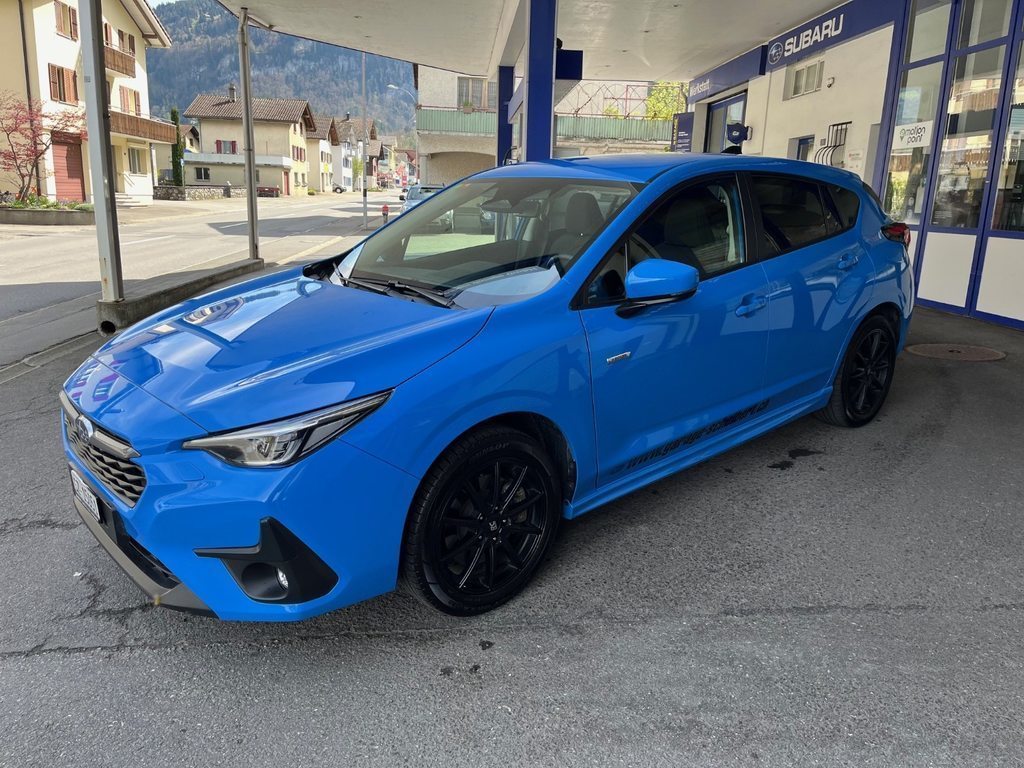 SUBARU IMPREZA 2.0i e-Boxer Swiss Plus, Mild-Hybrid Benzin/Elektro, Vorführwagen, Automatik - 2