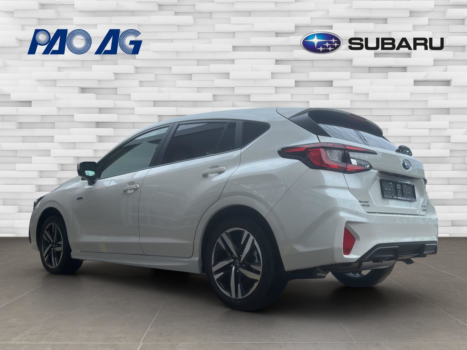 SUBARU Impreza 2.0i e-Boxer Swiss Plus, Mild-Hybrid Petrol/Electric, Ex-demonstrator, Automatic - 3