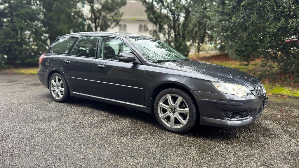 SUBARU LEGACY 3.0 R Executive S