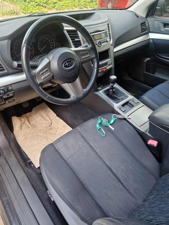 SUBARU LEGACY 2.0i Swiss, Essence, Occasion / Utilisé, Manuelle - 6